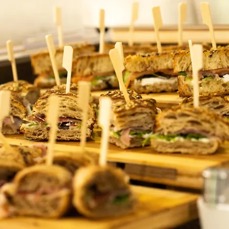 California Pastry 3*