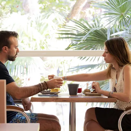 California Pastry 3*