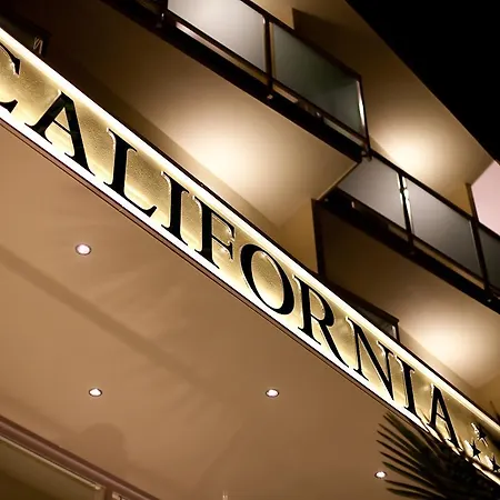 Hotel California Pastry 3*