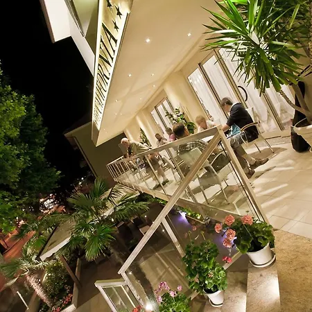 California Pastry ホテル