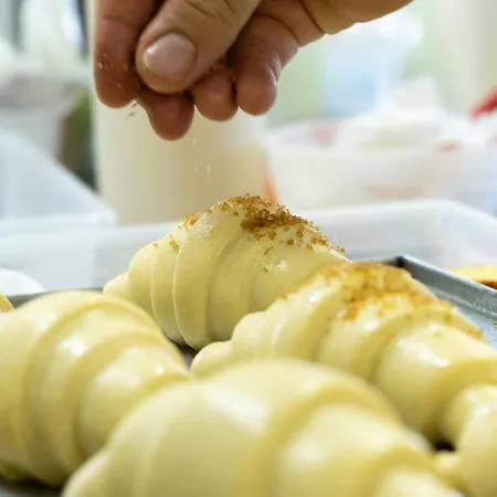 California Pastry 3* Червия