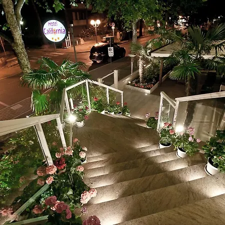 California Pastry 3* チェルヴィア