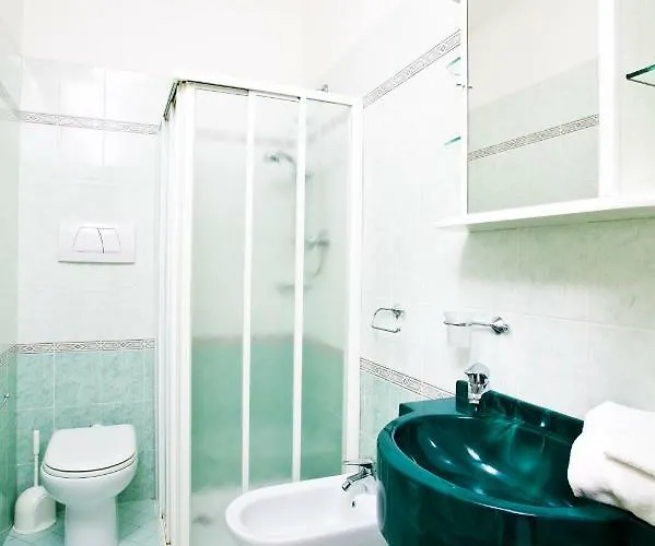 Hotel California Pastry 3*